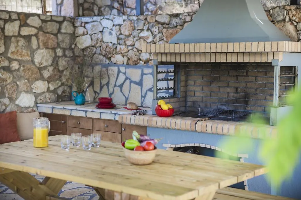 Villa Thalassini Agia Efimia